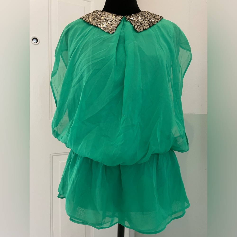 Vero Fashion green blouse with sequins size S